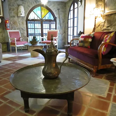 Kalehan Hotell
