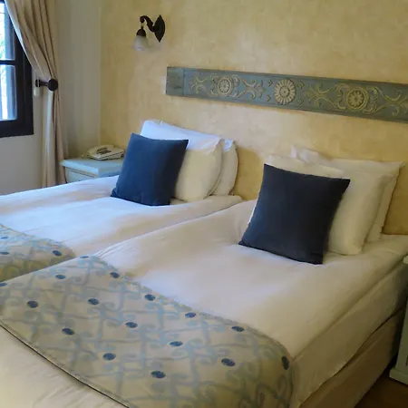 Hotel Kalehan 2*